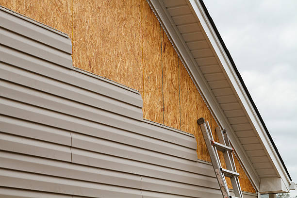 24/7 Emergency Siding Replacement experts in Aaronsburg, PA